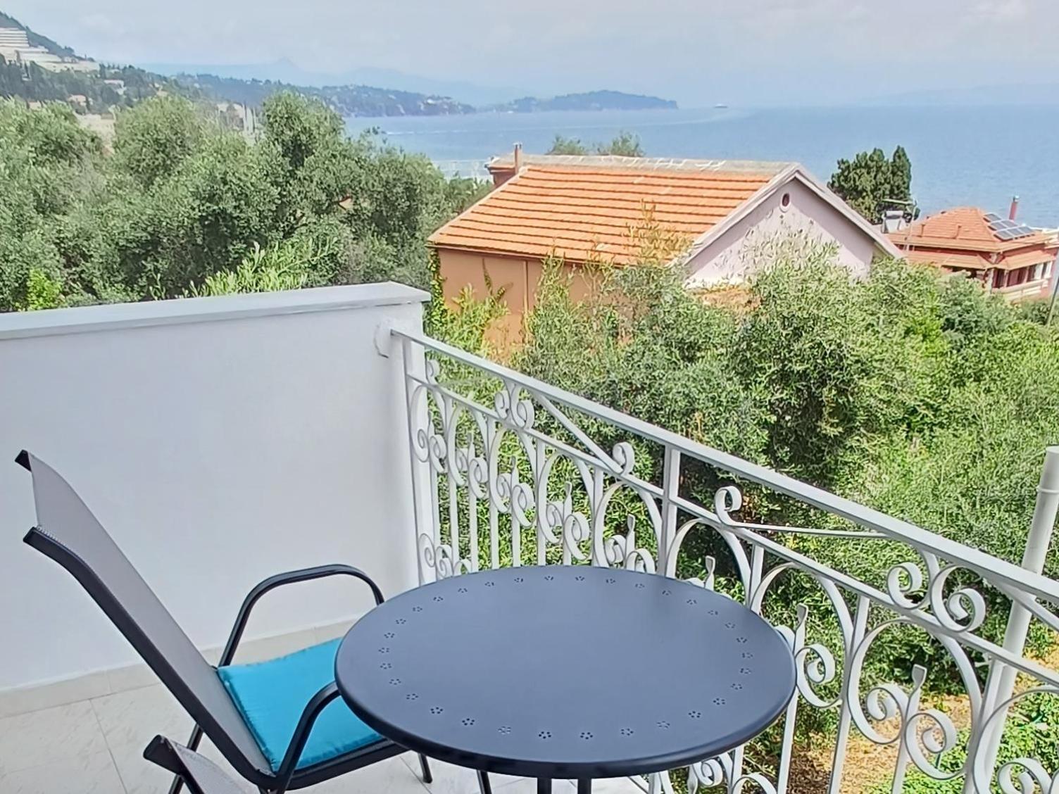 Flora Studios Corfu - Adults Only Бенитсес Экстерьер фото